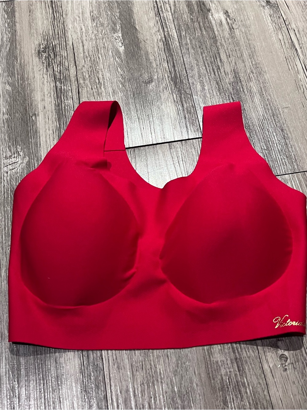 New with tags Victoria's Secret Red Seamless Padded Bralette Size L/XL